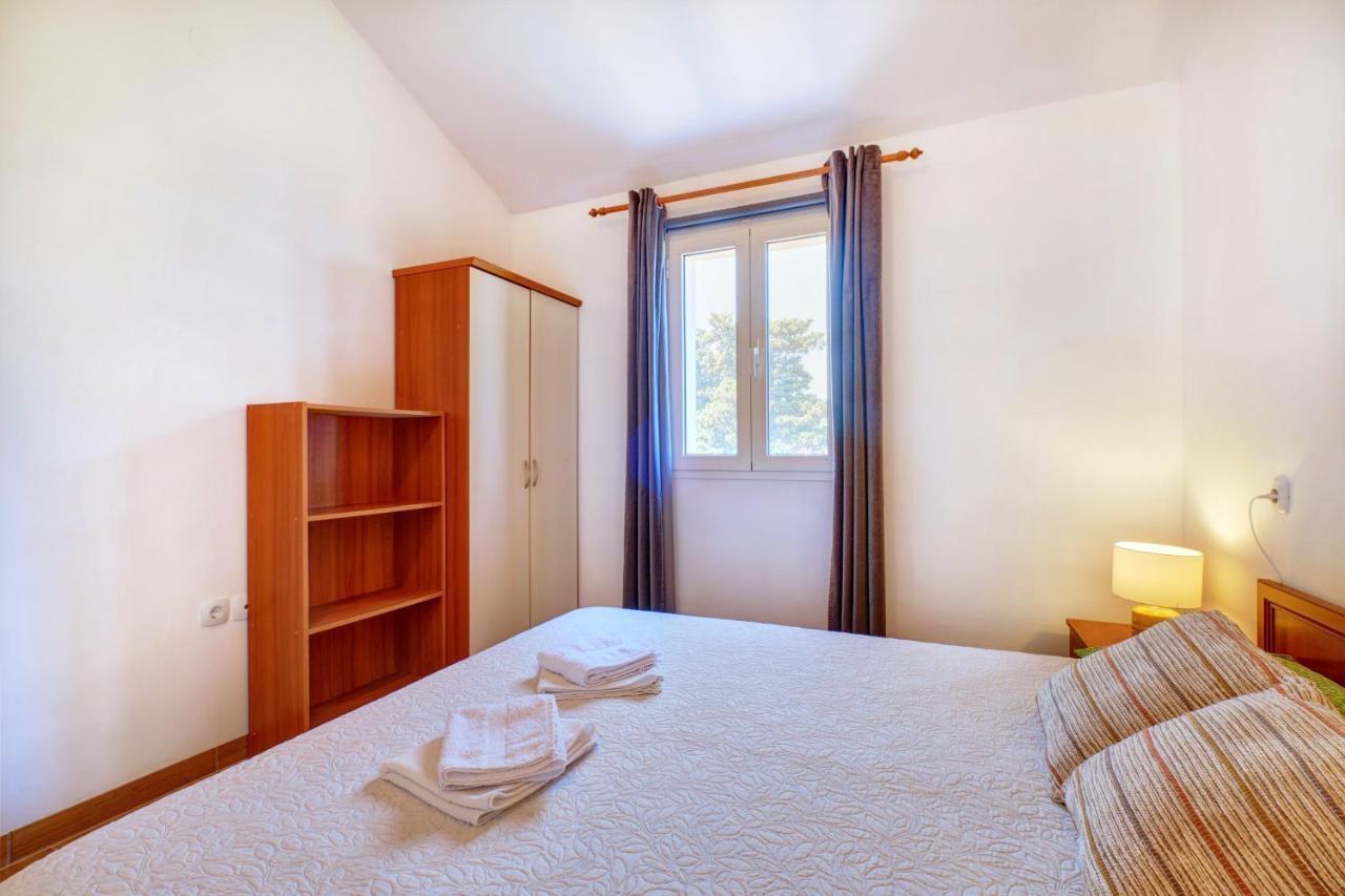 Apartment Tena Lussingrande Esterno foto