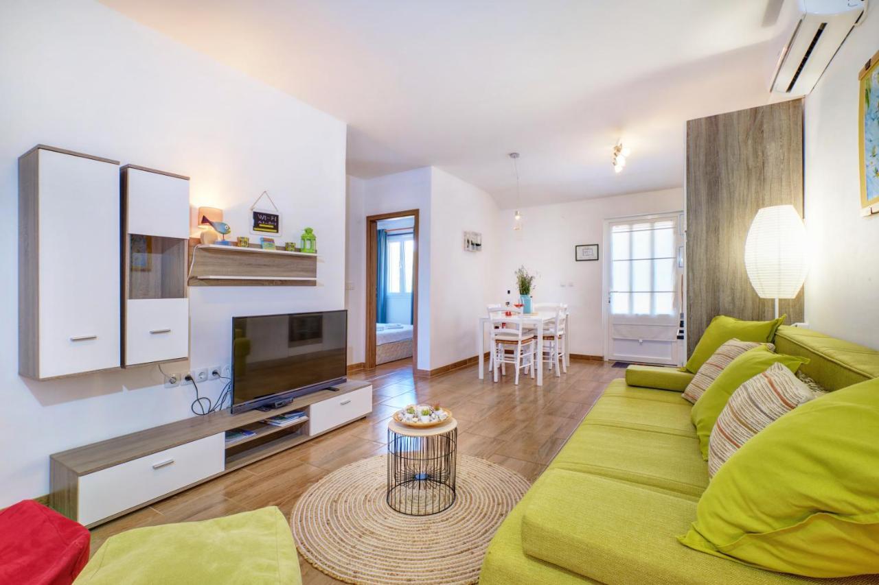 Apartment Tena Lussingrande Esterno foto
